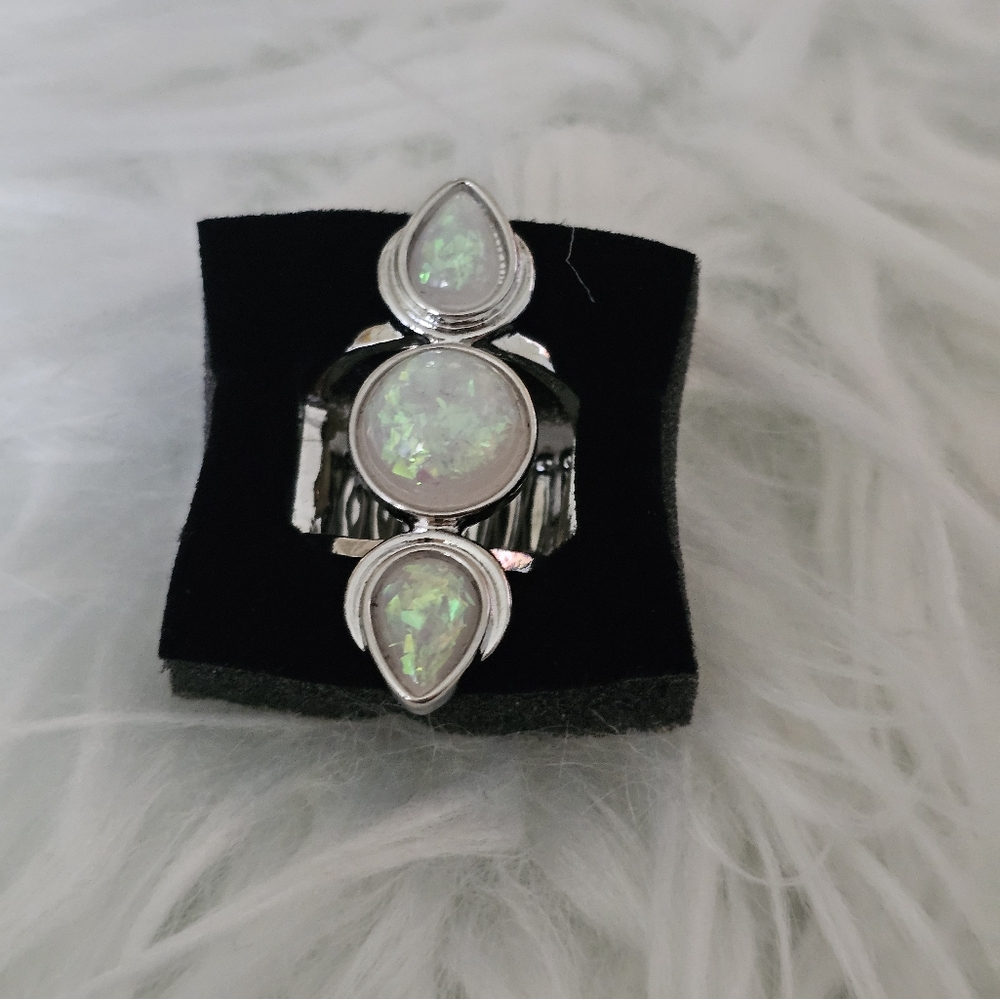 Elegant Silver and Opal Women's Ring